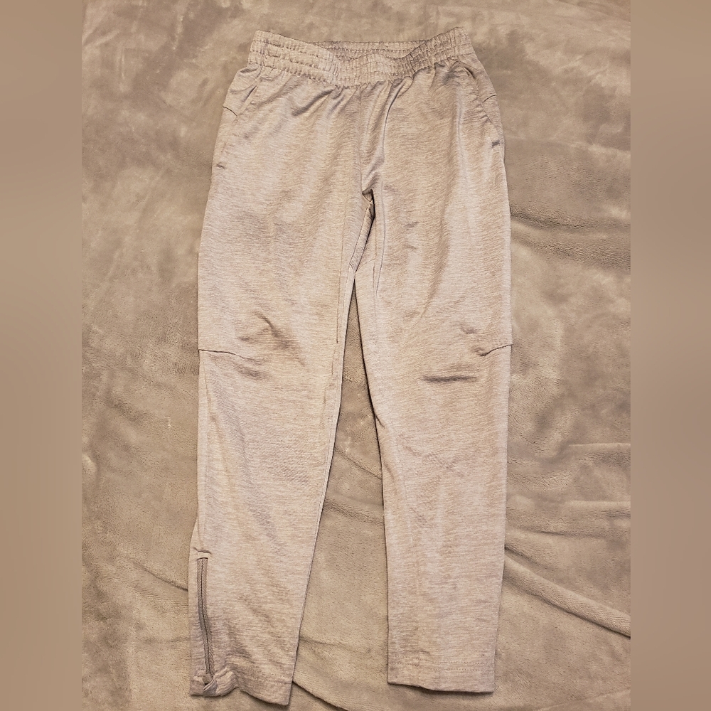 Boy's joggers size 8